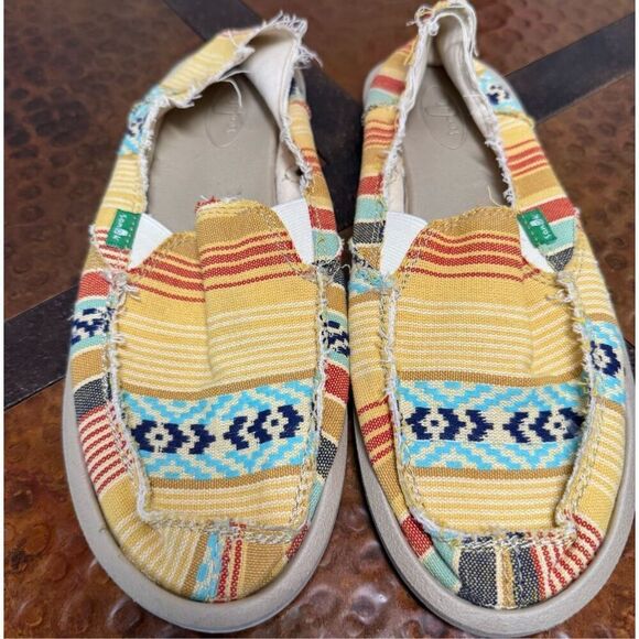 Sanuk woven flat shoes Size 9 - Picture 1 of 6